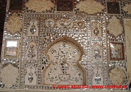 Amber fort hall of mirrors, Indian interior design and architechture